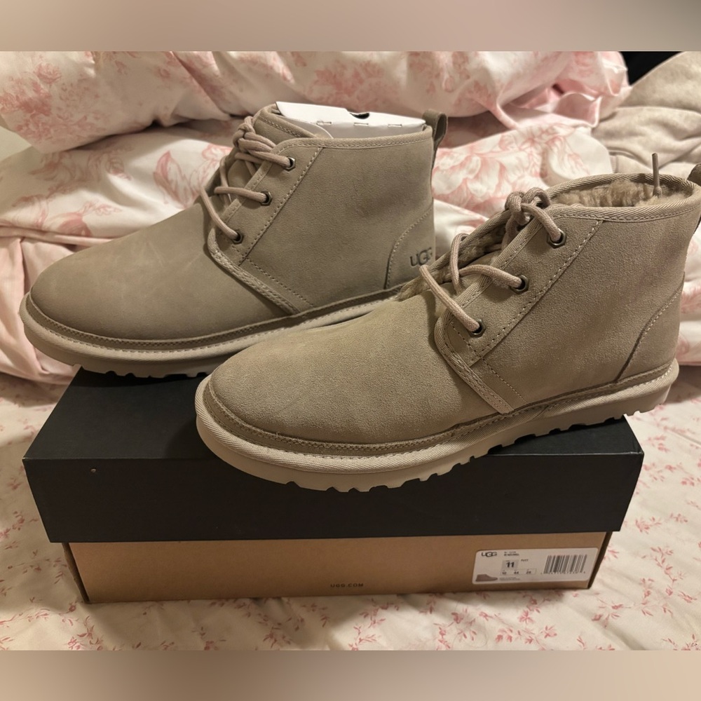 Ugg mens neumel boot putty